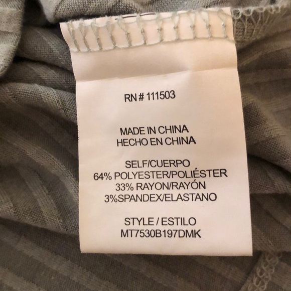 Meraki Collared Button-Up Shirt - Picture 6 of 7